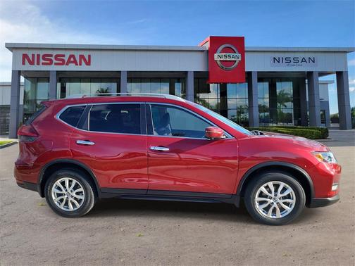 2018 Nissan Rogue SV