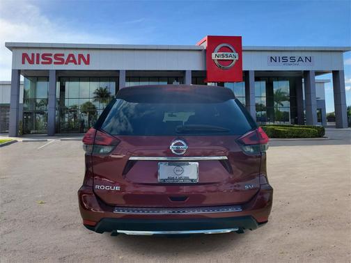2018 Nissan Rogue SV