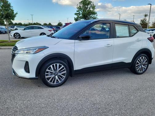 2024 Nissan Kicks SV