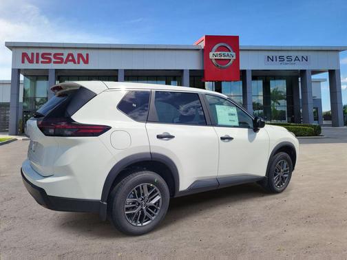 Glacier White 2026 Nissan Rogue S