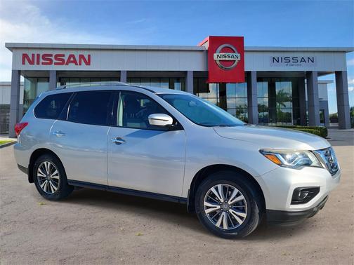 2020 Nissan Pathfinder SV 2WD