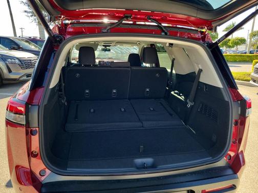 Scarlet Ember Tintcoat 2026 Nissan Pathfinder SV