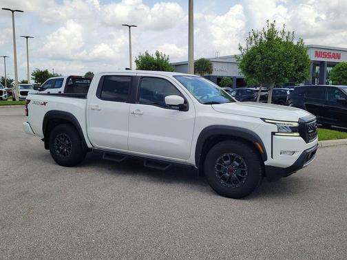 Glacier White 2023 Nissan Frontier PRO-X
