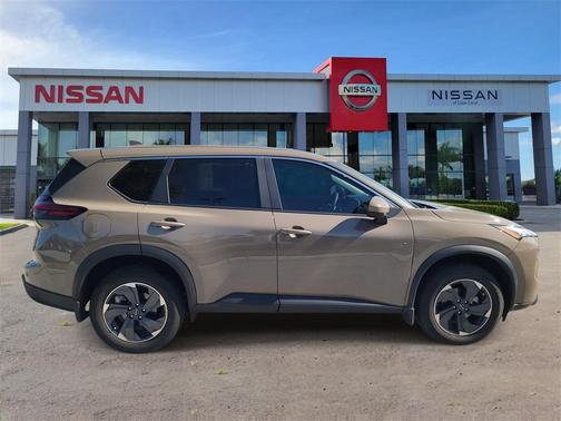 2025 Nissan Rogue SV