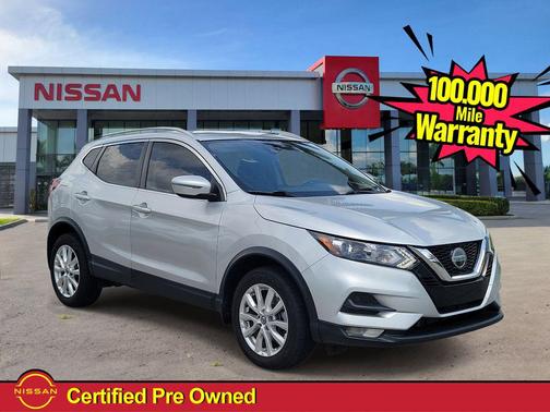 Brilliant Silver Metallic 2022 Nissan Rogue Sport SV
