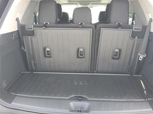 2025 Nissan Pathfinder SV FWD