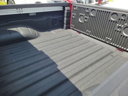 Red Alert 2026 Nissan Frontier PRO-X