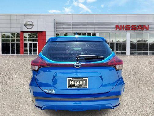 Electric Blue Metallic 2022 Nissan Kicks S