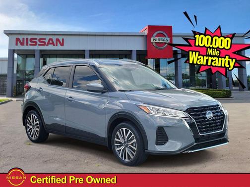 Boulder Gray Pearl 2023 Nissan Kicks SV