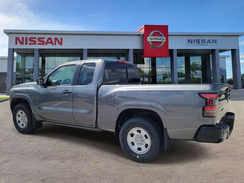 Gun Metallic 2026 Nissan Frontier S