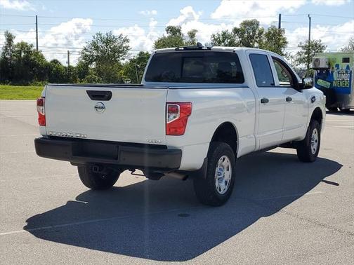 2022 Nissan Titan XD S