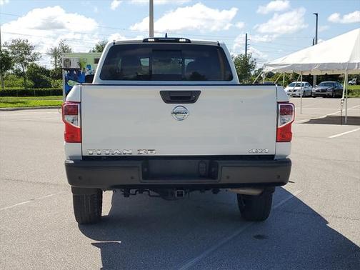 2022 Nissan Titan XD S