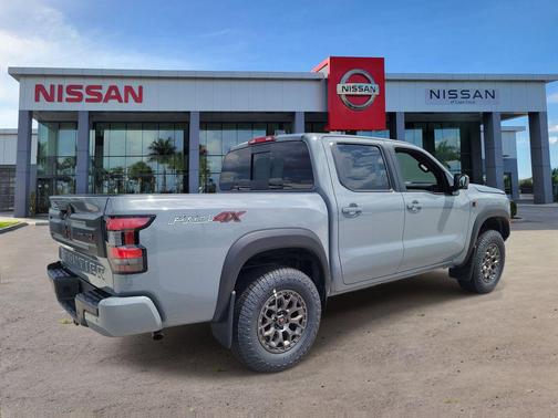 Boulder Gray Pearl 2026 Nissan Frontier PRO-4X