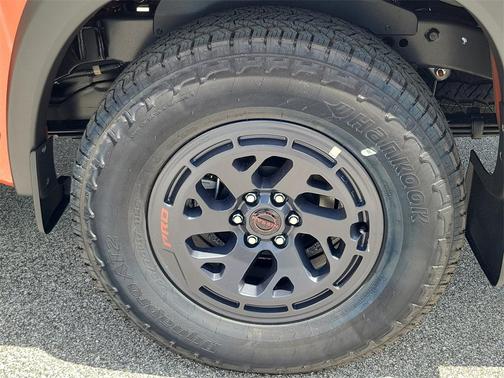 2025 Nissan Frontier PRO-X