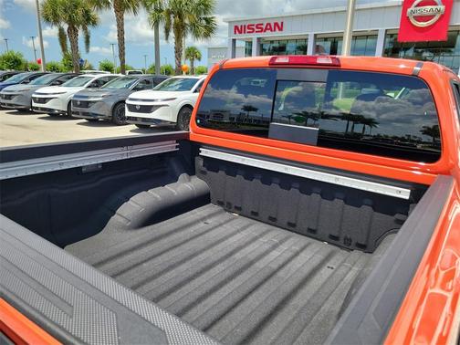 2025 Nissan Frontier PRO-X