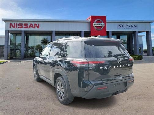2025 Nissan Pathfinder SV FWD