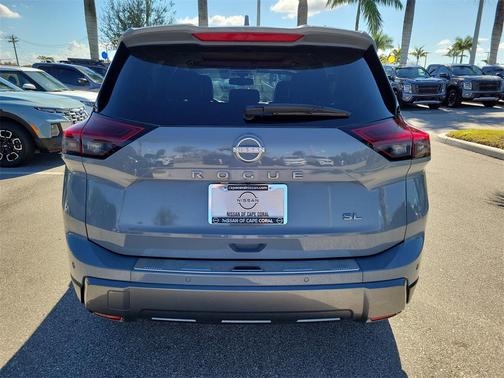 2024 Nissan Rogue SL
