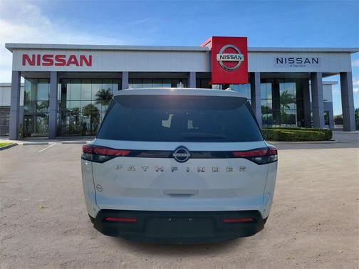 2025 Nissan Pathfinder SV FWD