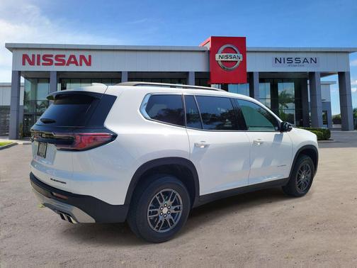 Summit White 2025 GMC Acadia FWD Elevation