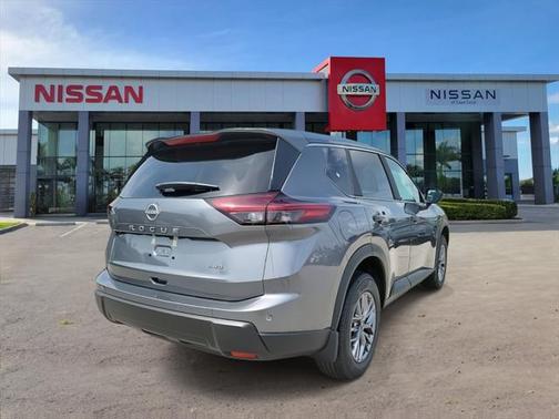 2025 Nissan Rogue S