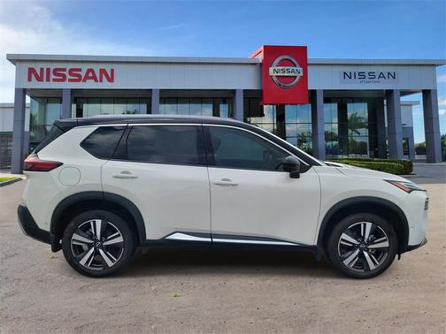2022 Nissan Rogue Platinum