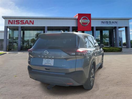 2021 Nissan Rogue SV