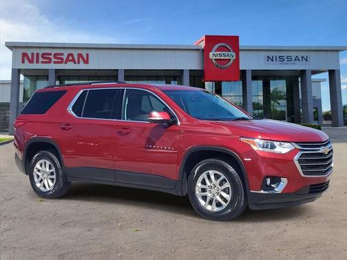 2020 Chevrolet Traverse LT Cloth