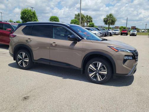 Baja Storm Metallic/Super Black 2024 Nissan Rogue SL