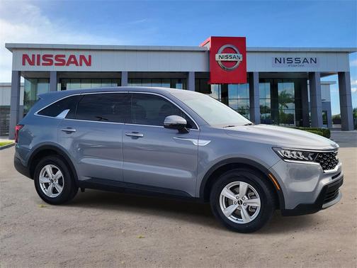 2023 Kia Sorento LX