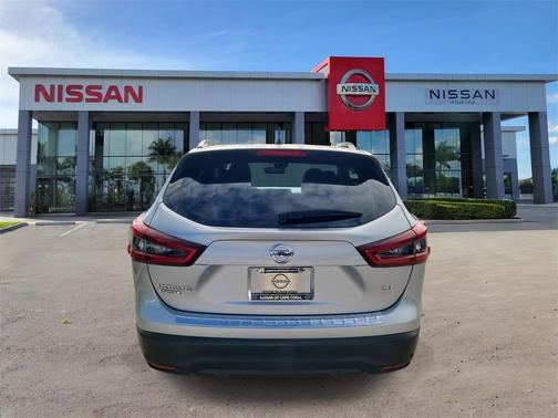 2022 Nissan Rogue Sport SL