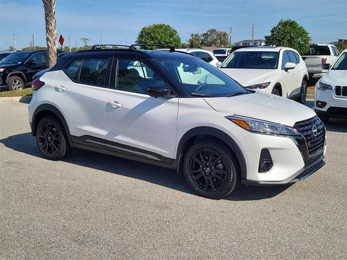 2024 Nissan Kicks SR