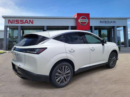 Everest White Pearl Tricoat 2026 Nissan Murano SL