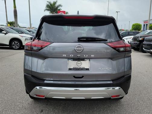2022 Nissan Rogue Platinum