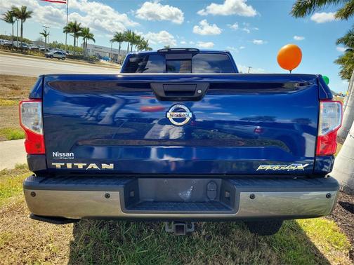 2017 Nissan Titan PRO-4X