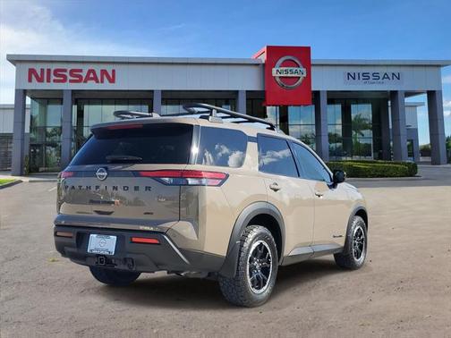 2024 Nissan Pathfinder Rock Creek 4WD