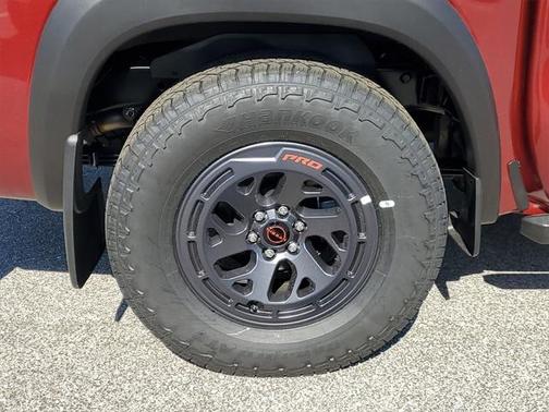 2025 Nissan Frontier PRO-X