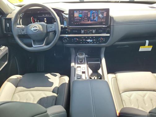 Super Black 2026 Nissan Pathfinder Platinum