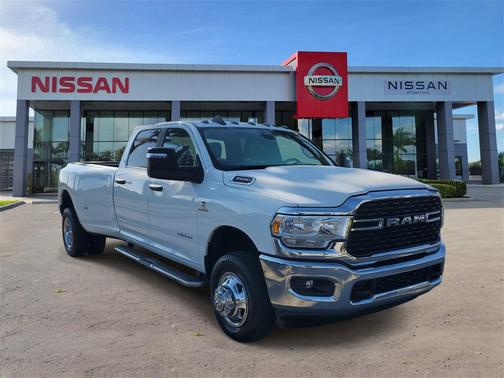 2024 RAM 3500 Big Horn Crew Cab 4x4 8' Box