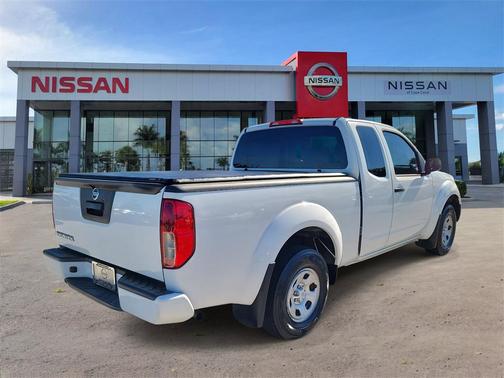 2019 Nissan Frontier S