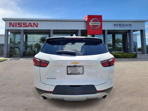 Summit White 2021 Chevrolet Blazer 2LT