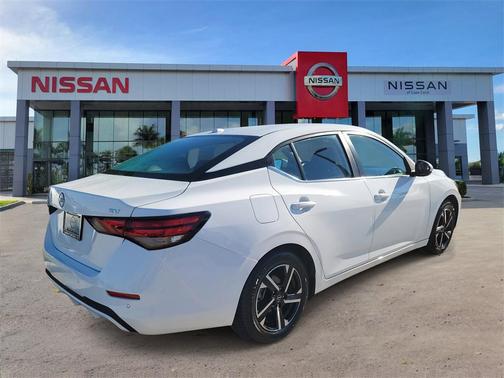 2024 Nissan Sentra SV