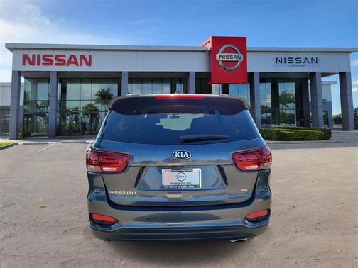 2020 Kia Sorento LX