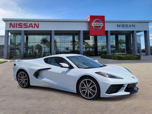 Ceramic Matrix Gray Metallic 2024 Chevrolet Corvette Stingray w/2LT