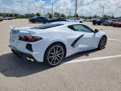 Ceramic Matrix Gray Metallic 2024 Chevrolet Corvette Stingray w/2LT