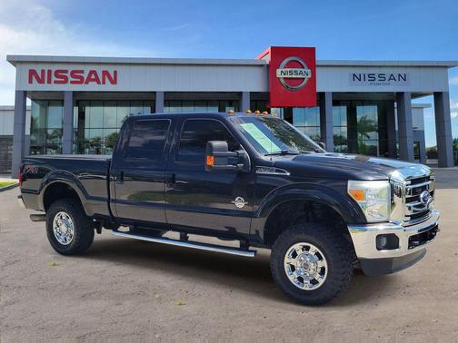 TUXEDO BLACK METALLIC 2014 Ford F-350 Lariat