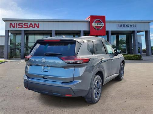2025 Nissan Rogue SV