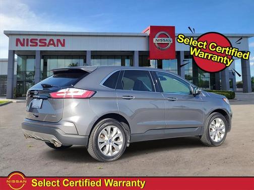 2022 Ford Edge Titanium