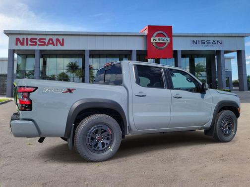 Boulder Gray Pearl 2026 Nissan Frontier PRO-X