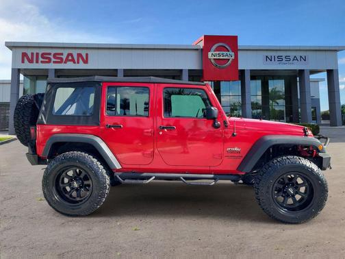 Firecracker Red Clearcoat 2017 Jeep Wrangler Unlimited Sport