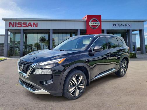 Super Black 2023 Nissan Rogue Platinum